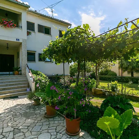 Apartamento Sandra *